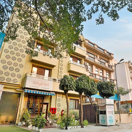 Cosy Grand, Chanakyapuri By The Cosy Hotels New Delhi Buitenkant foto