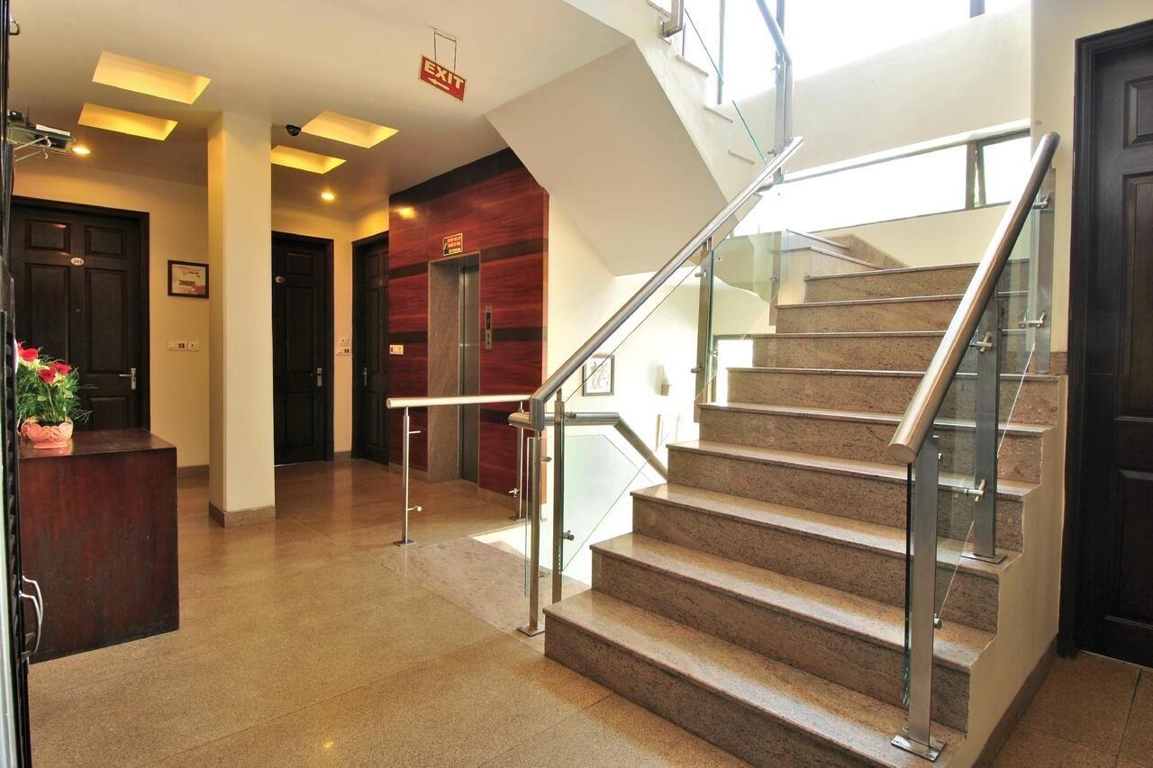 Cosy Grand, Chanakyapuri By The Cosy Hotels New Delhi Buitenkant foto