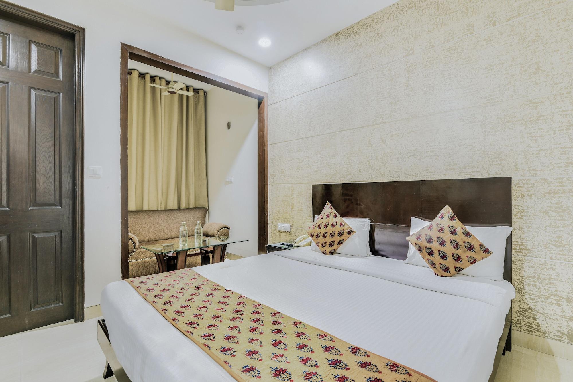 Cosy Grand, Chanakyapuri By The Cosy Hotels New Delhi Buitenkant foto