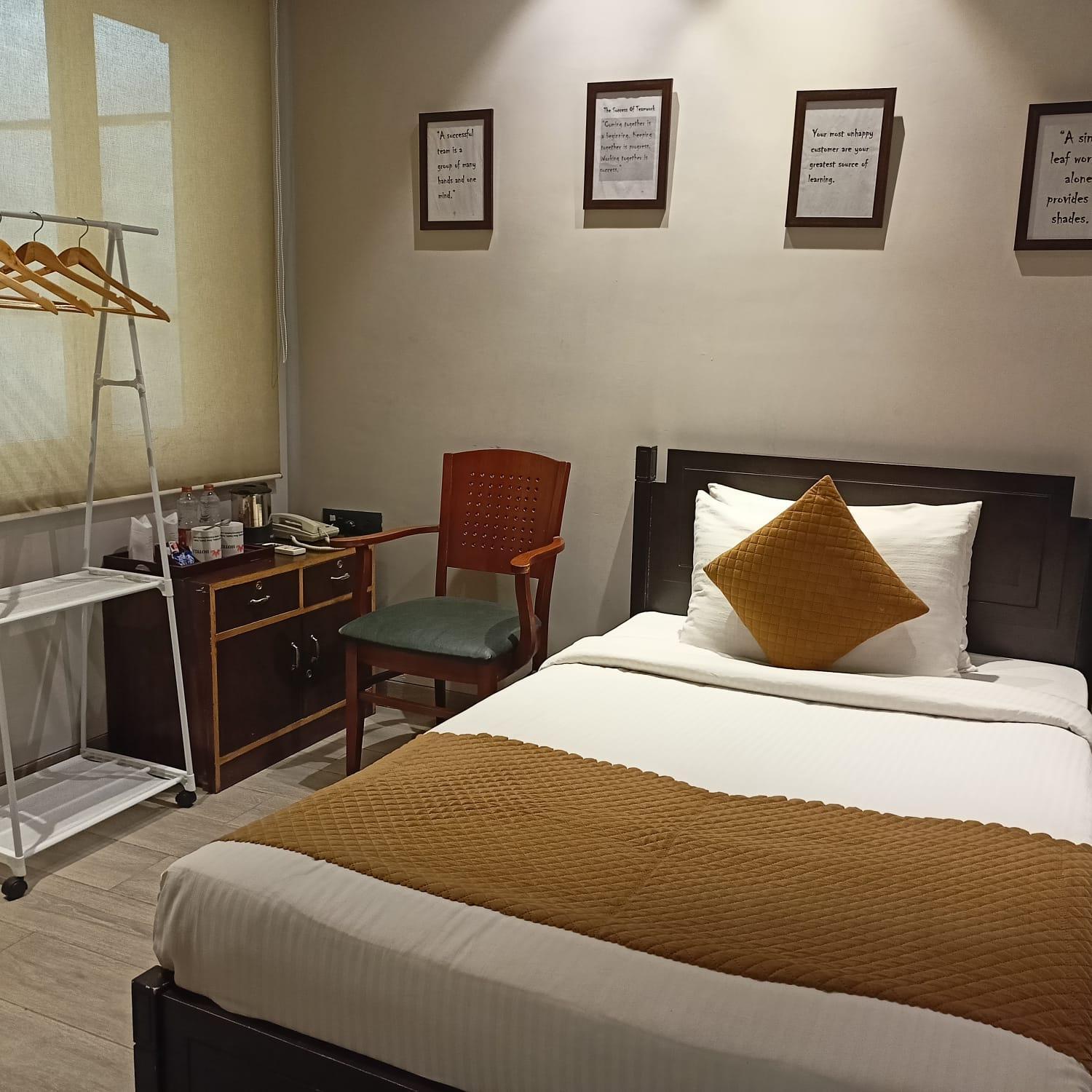 Cosy Grand, Chanakyapuri By The Cosy Hotels New Delhi Buitenkant foto